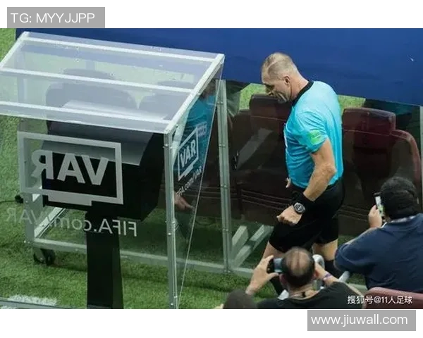 在太古里邂逅足球明星的奇妙时刻与精彩瞬间